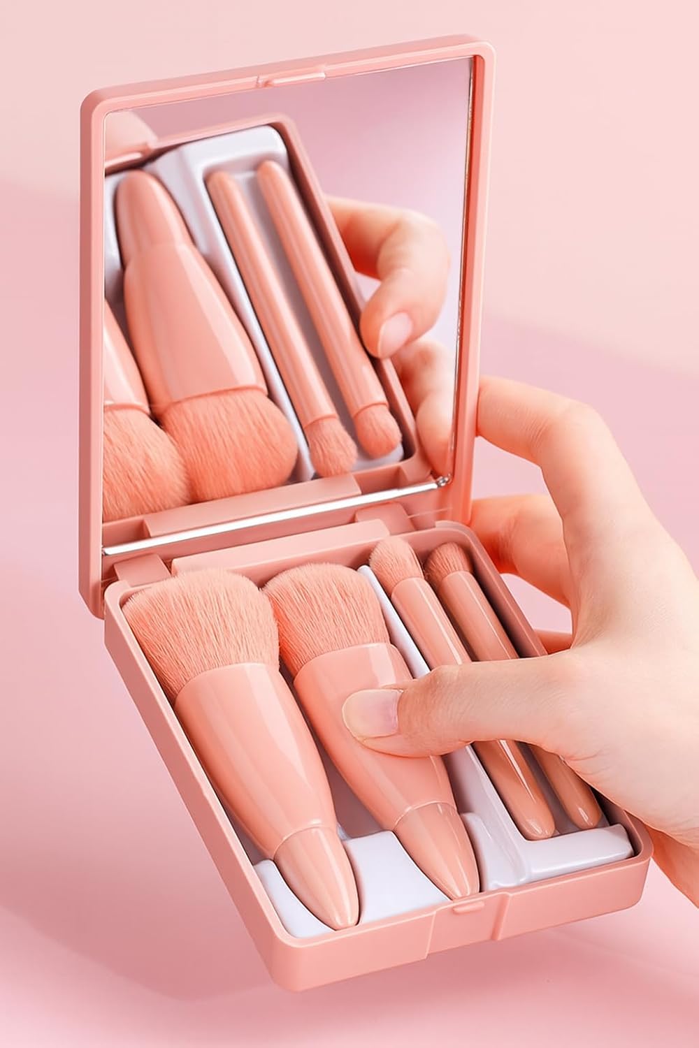 5-in-1 Mini Makeup Brush Set with Mirror – Travel-Friendly Foundation, Eyeshadow, Blush & Powder Brushes in Compact Case for Women & Girls