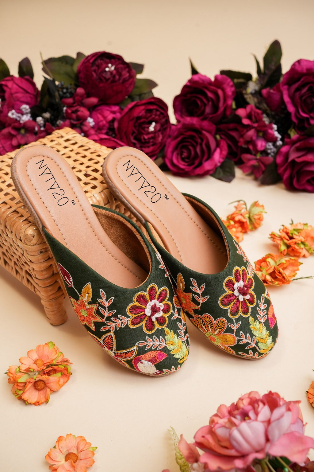 Embroidery Work Jutti-green color