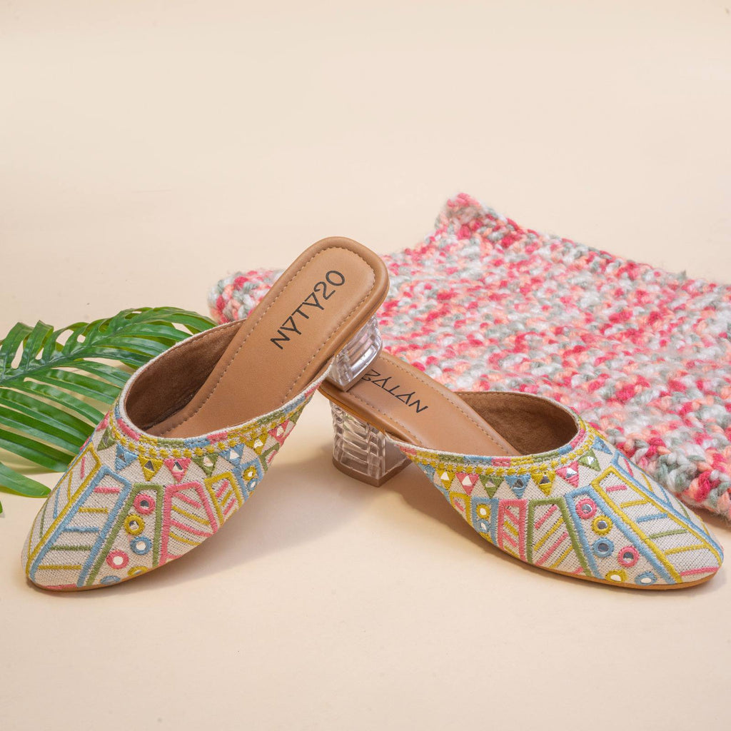 New collection of Heel -off white color