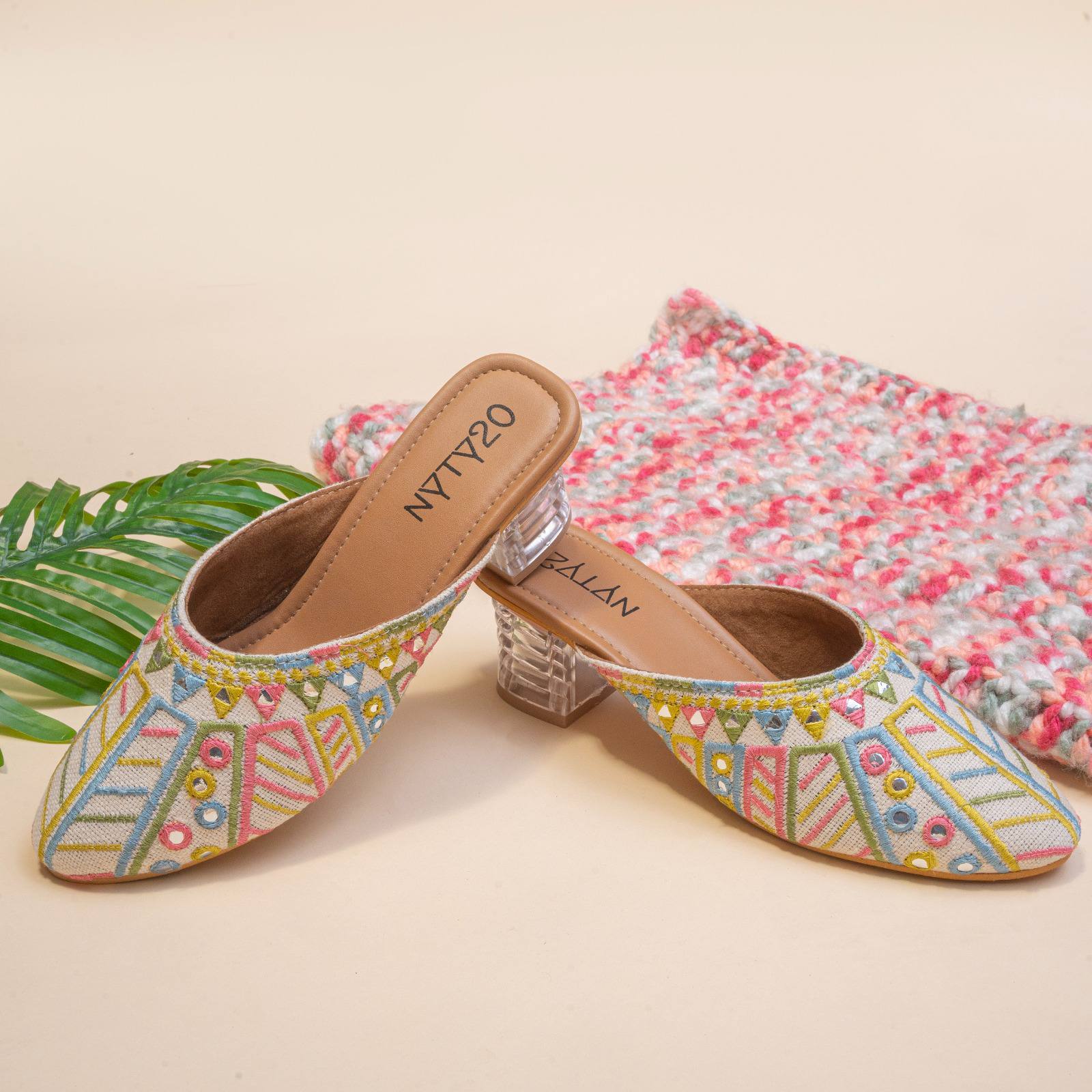 New collection of Heel -off white color