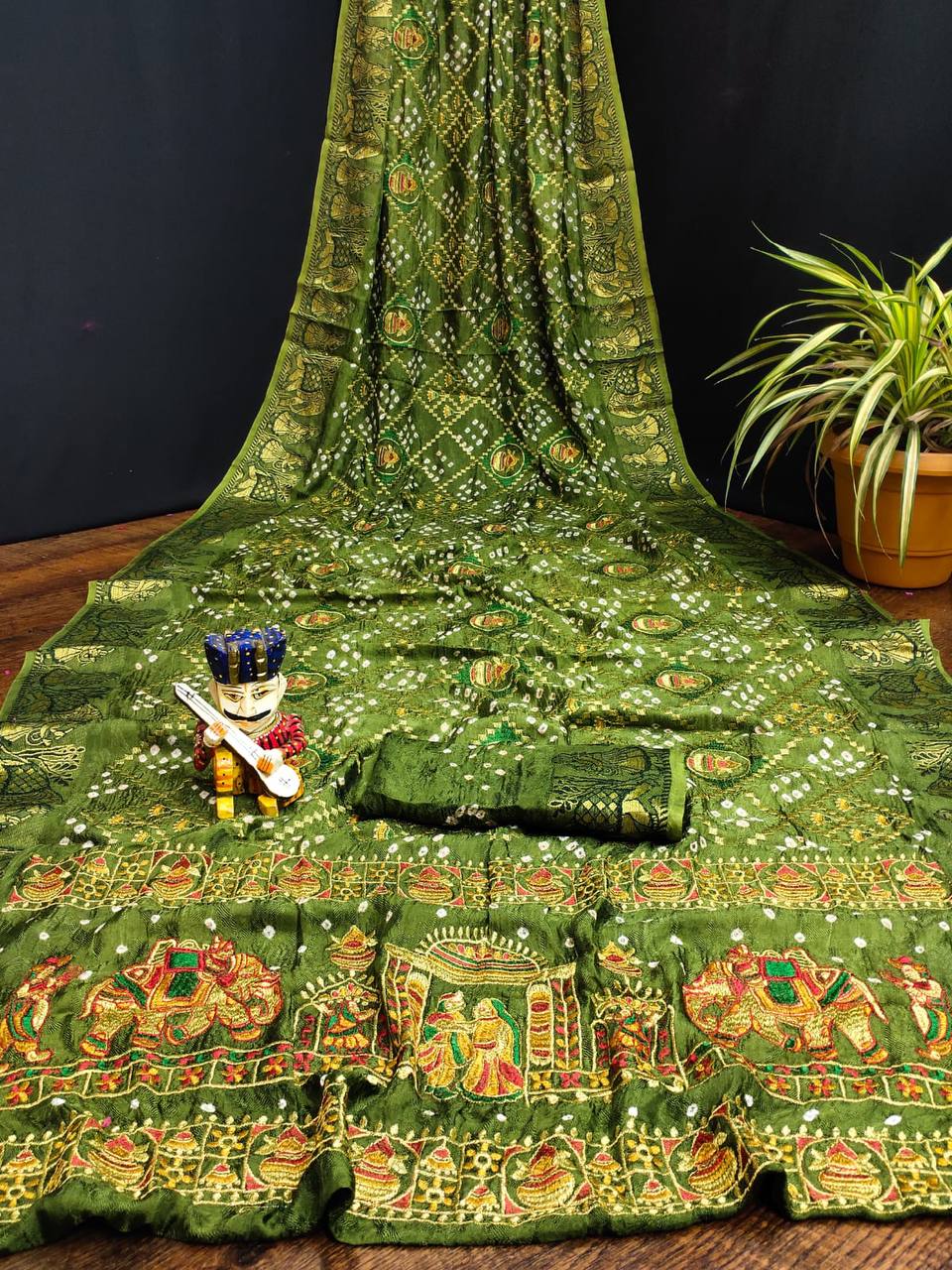 ART SILK DOLLY WORK BANDHEJ PANETER SAREES