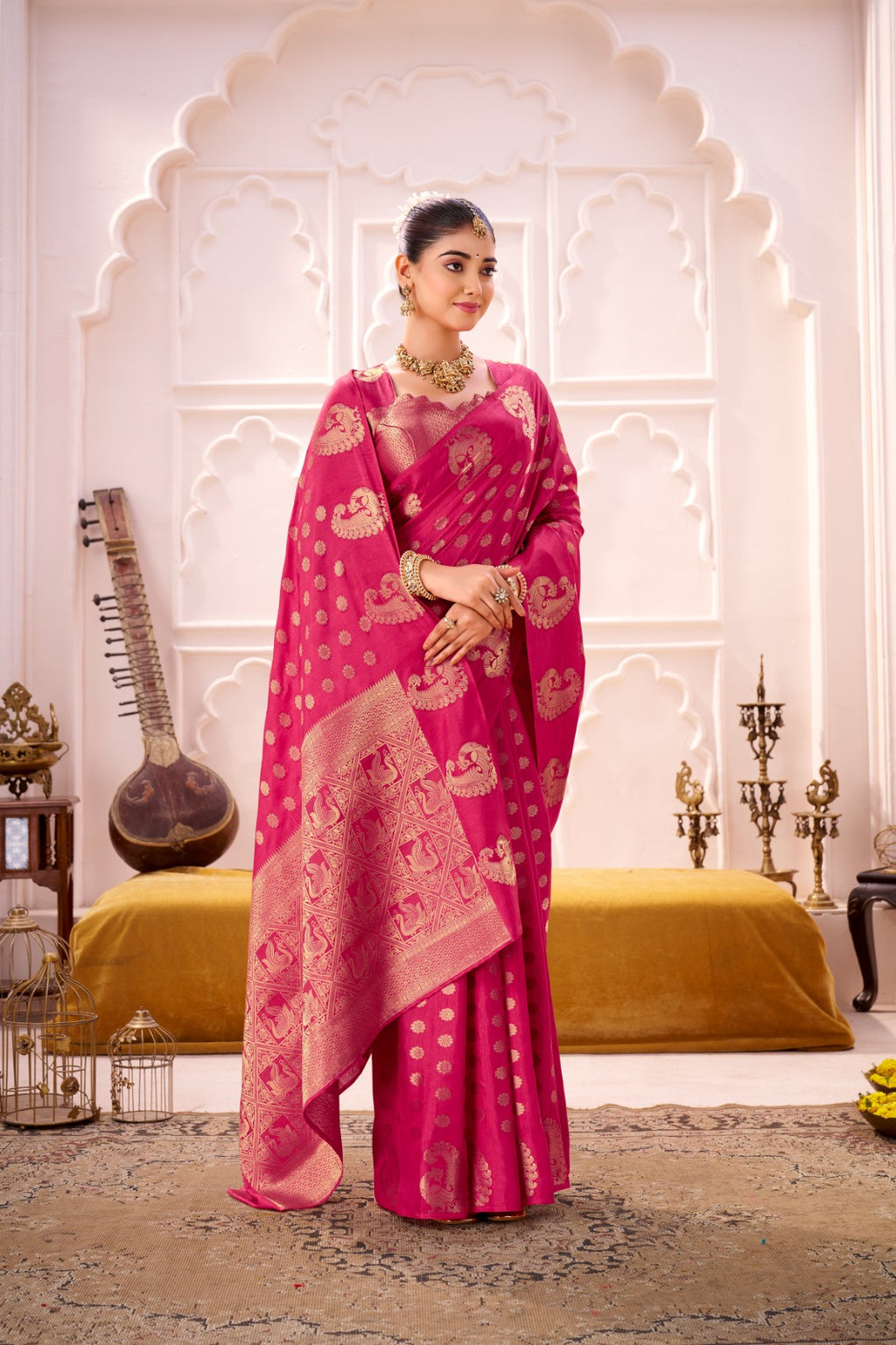 The Classic Silk Saree - Roop Silk woven with zari work (Pink)