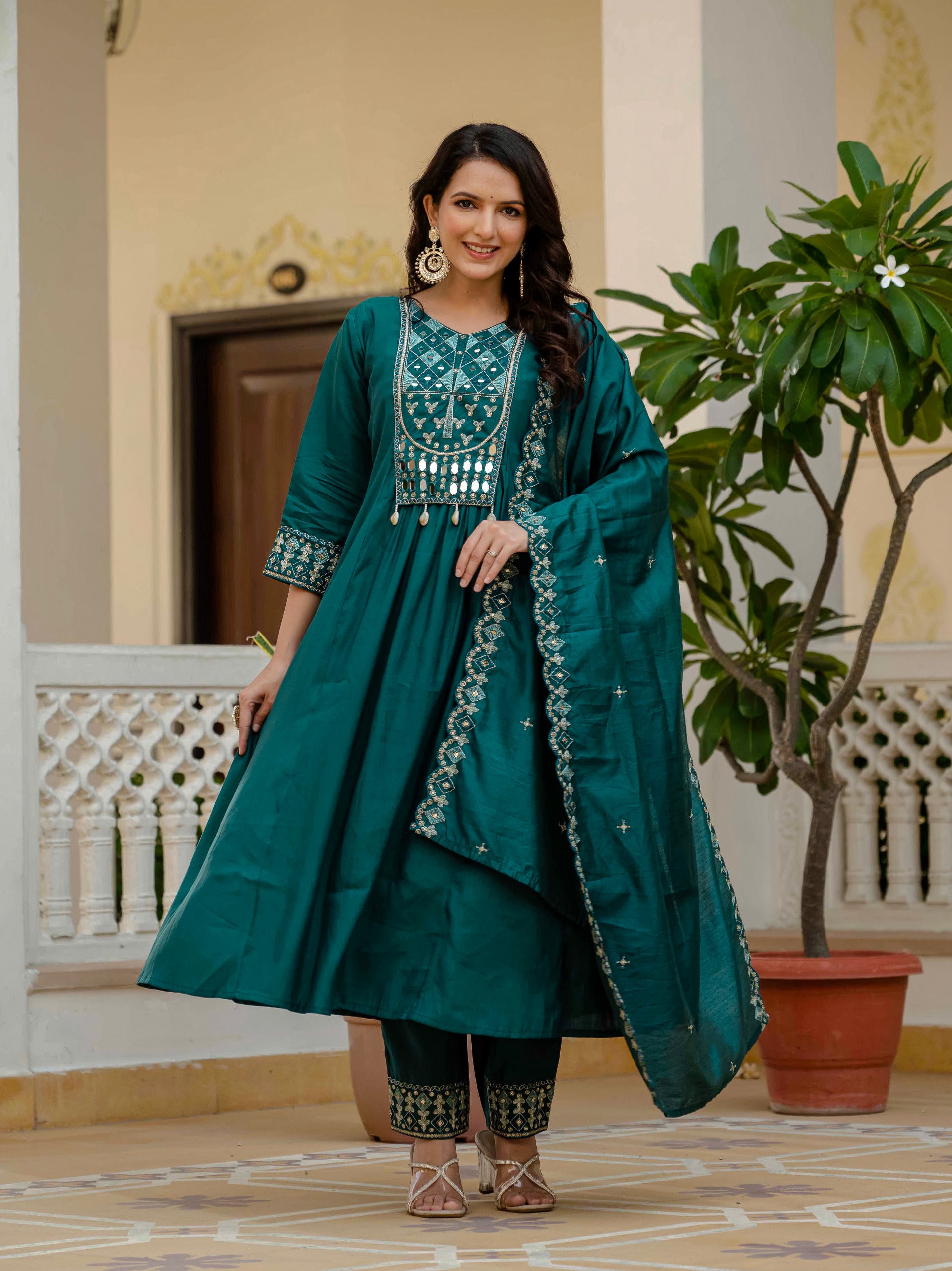 Premium Roman Silk Anarkali Kurti Set: A Blend of Comfort and Sophistication (Teal)