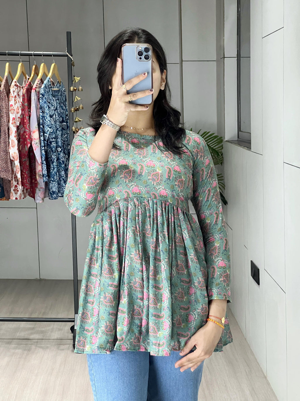 Breathable Cambric Cotton Floral Print Tunic (Pista)