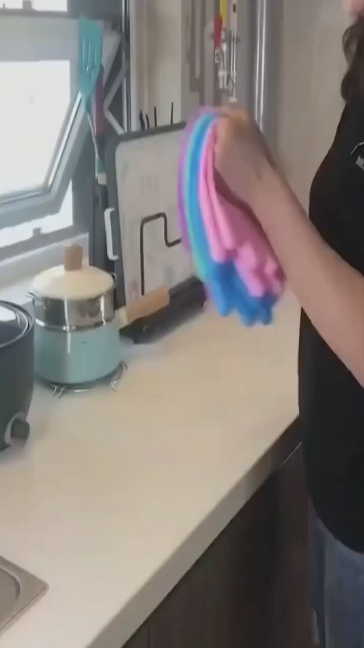 Gloves Magic Silicone Dish Washing Gloves, Silicon Cleaning Gloves, Silicon Hand Gloves for Kitchen Dishwashing and Pet Grooming, Great for Washing Dish, Car, Bathroom (Multicolour, 2 Pair)