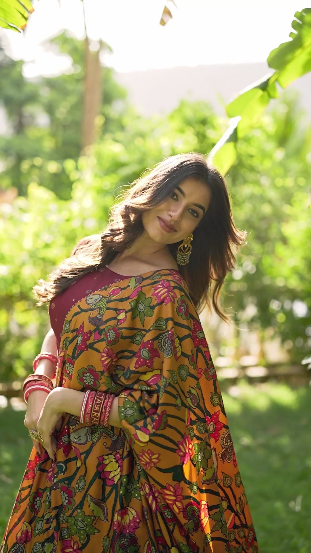 Royal style Women's Kalamkari Lehenga Choli - Red